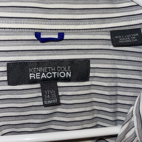 Mens button down - Picture 2 of 2